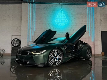 Авто BMW I8 2016 № 8669858