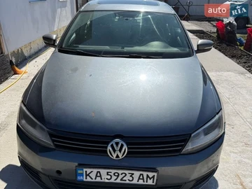 Авто Volkswagen Jetta 2012 № 8670091