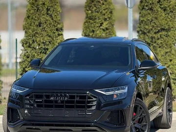 Авто Audi Q8 2021 № 8670113