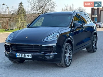 Авто Porsche Cayenne 2015 № 8670180