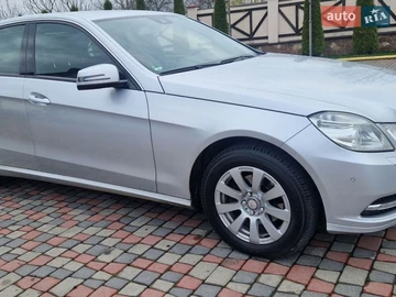Авто Mercedes E-Class 2010 № 8670327