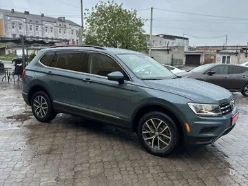 Авто Volkswagen Tiguan 2020 № 8670357