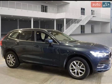 Авто Volvo Xc60 2019 № 8670365