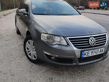 Авто Volkswagen Passat 2008 № 8670405