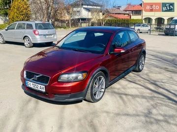 Авто Volvo C30 2008 № 8670416