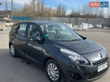 Авто Renault Grand Scenic 2010 № 8670425