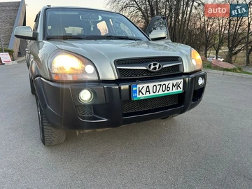 Авто Hyundai Tucson 2007 № 8670428