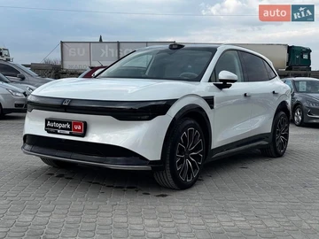 Авто  7X 2025 № 8670574