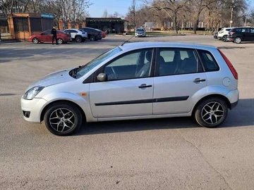 Авто Ford Fiesta 2008 № 8670723