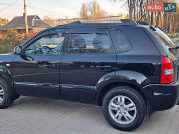 Авто Hyundai Tucson 2007 № 8670799