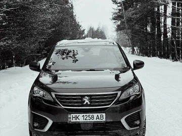 Авто Peugeot 5008 2018 № 8670878