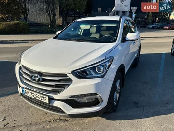 Авто Hyundai Santa Fe 2016 № 8671052