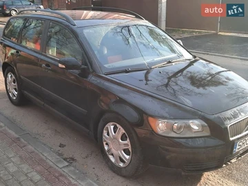 Авто Volvo V50 2004 № 8671163