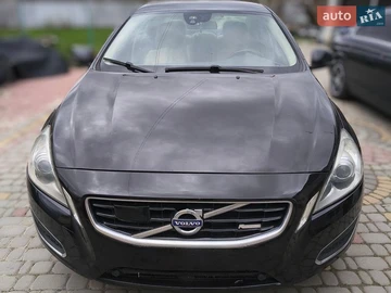 Авто Volvo S60 2010 № 8671419