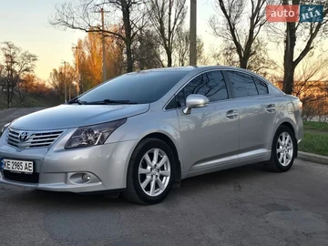 Авто Toyota Avensis 2011 № 8671447