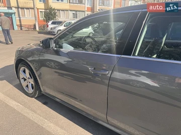 Авто Volkswagen Passat 2015 № 8671474