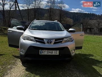Авто Toyota Rav4 2015 № 8671501