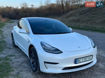 Авто Tesla Model 3 2019 № 8671517