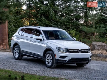 Авто Volkswagen Tiguan 2019 № 8671524