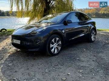 Авто Tesla Model Y 2024 № 8671573