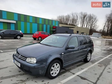 Авто Volkswagen Golf 2003 № 8671671