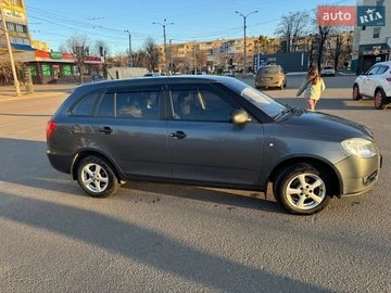 Авто Skoda Fabia 2009 № 8671855