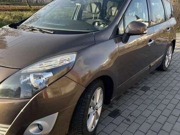 Авто Renault Grand Scenic 2011 № 8671880