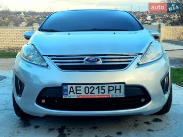 Авто Ford Fiesta 2013 № 8671884