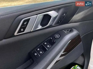 Авто BMW X5 2018 № 8672394