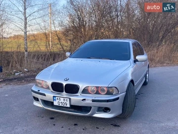 Авто BMW 5 Series 2002 № 8672462