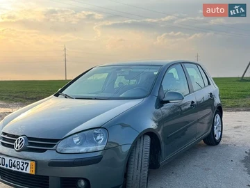 Авто Volkswagen Golf 2004 № 8672479