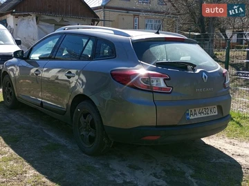 Авто Renault Megane 2011 № 8672686