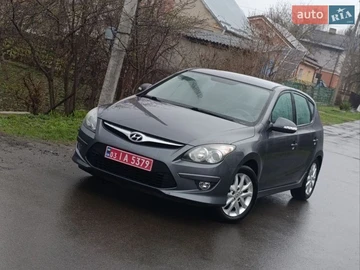 Авто Hyundai I30 2010 № 8672726