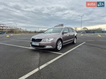 Авто Skoda Superb 2012 № 8672784