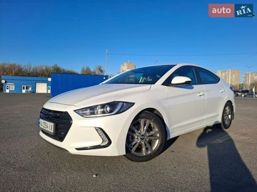 Авто Hyundai Elantra 2018 № 8672813