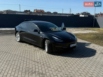 Авто Tesla Model 3 2019 № 8673025