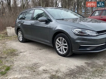 Авто Volkswagen Golf 2019 № 8673031