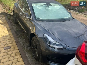 Авто Tesla Model 3 2018 № 8673046