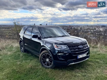 Авто Ford Explorer 2017 № 8673060