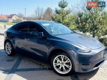 Авто Tesla Model Y 2022 № 8673091