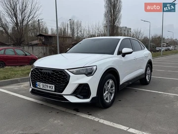 Авто Audi Q3 2020 № 8673274