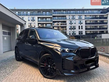 Авто BMW X5 2023 № 8673309