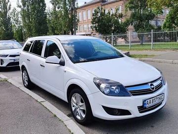 Авто Opel Astra 2012 № 8673595