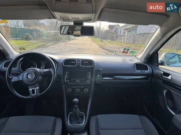 Авто Volkswagen Golf 2012 № 8673606