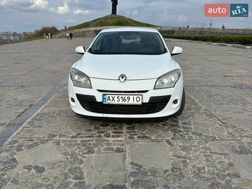 Авто Renault Megane 2011 № 8673623
