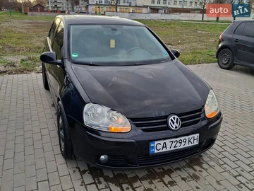 Авто Volkswagen Golf 2004 № 8673630