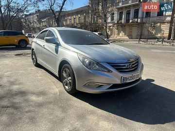 Авто Hyundai Sonata 2013 № 8673651