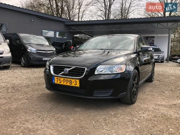 Авто Volvo V50 2011 № 8673671
