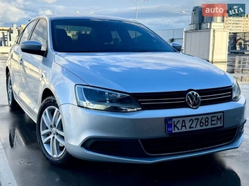 Авто Volkswagen Jetta 2011 № 8673683