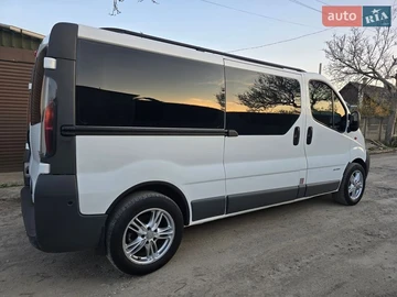 Авто Renault Trafic 2006 № 8673826